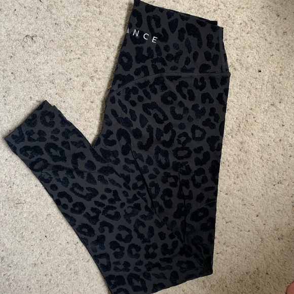 Balance Athletica Pants - Balance athletica leggings